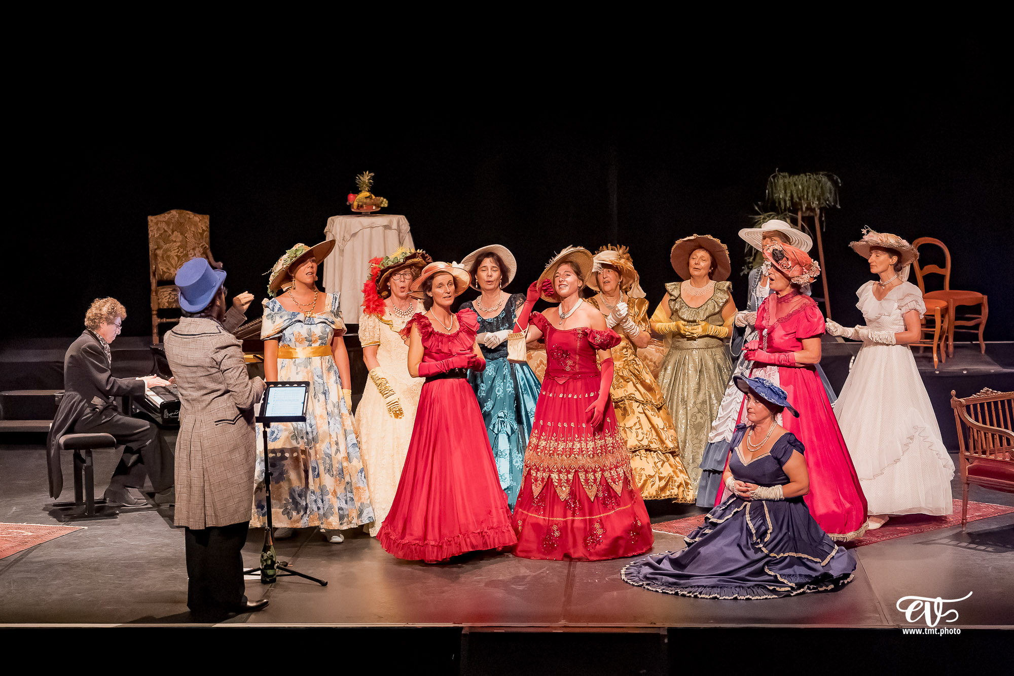 DANS LE SALON DE ROSSINI